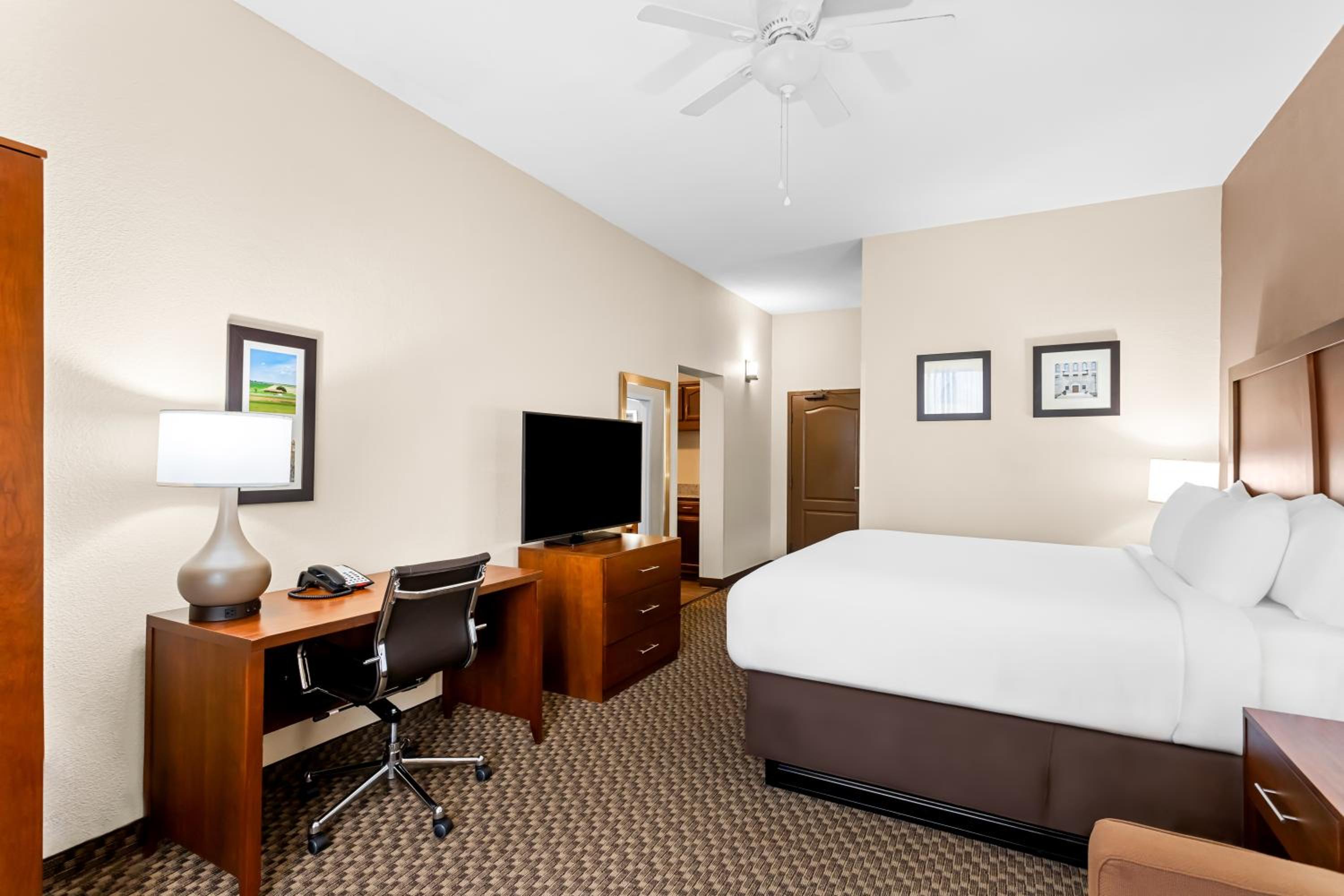 Executive, Suite, King Bed