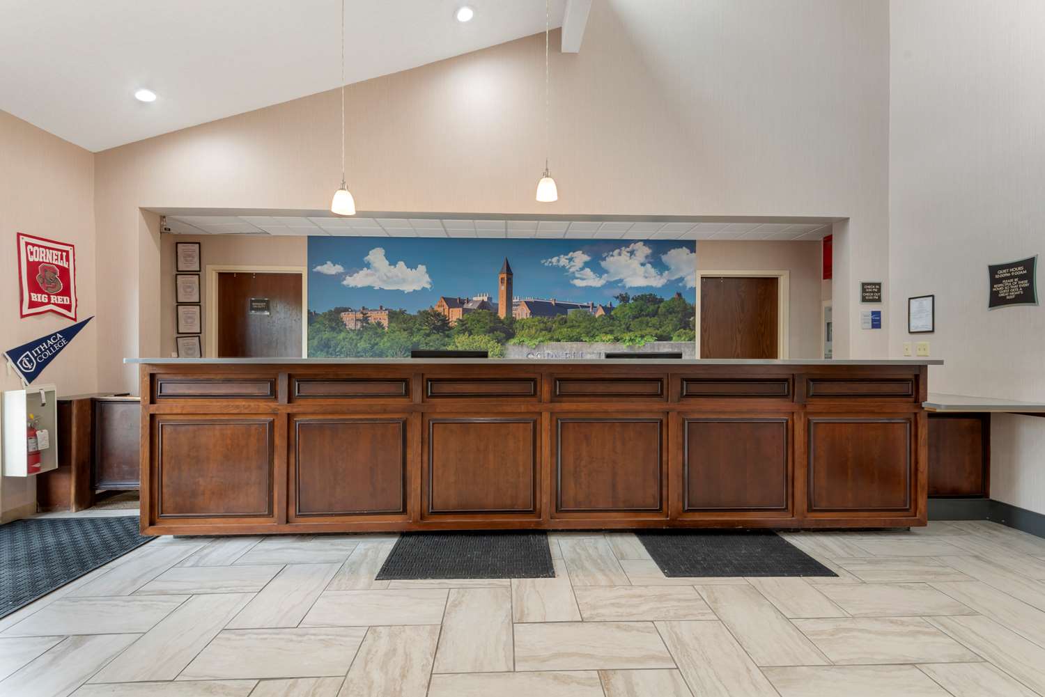 Best Western University Inn 3/44