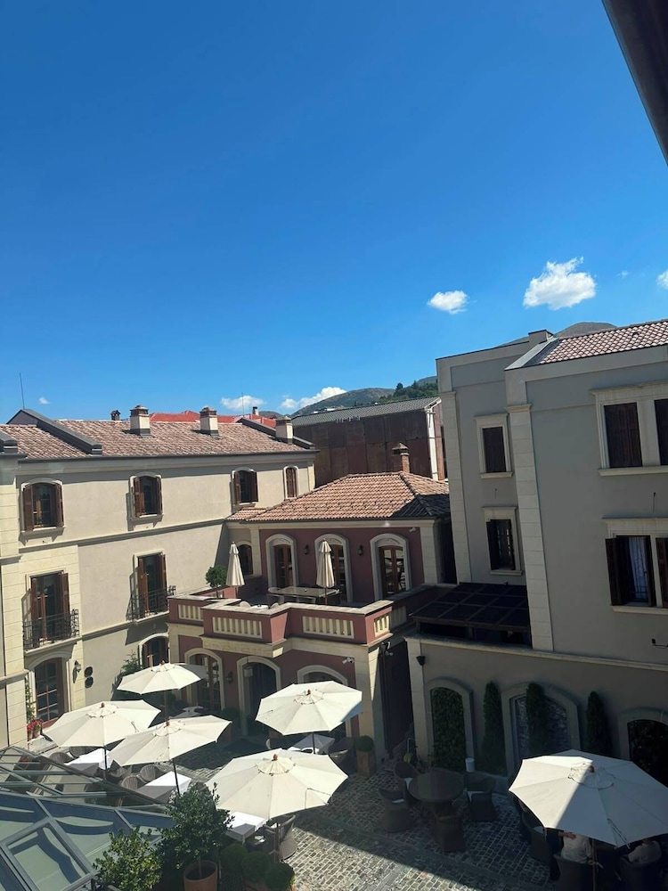 Vila Ebel Hotel, Pool & Spa in KORCE