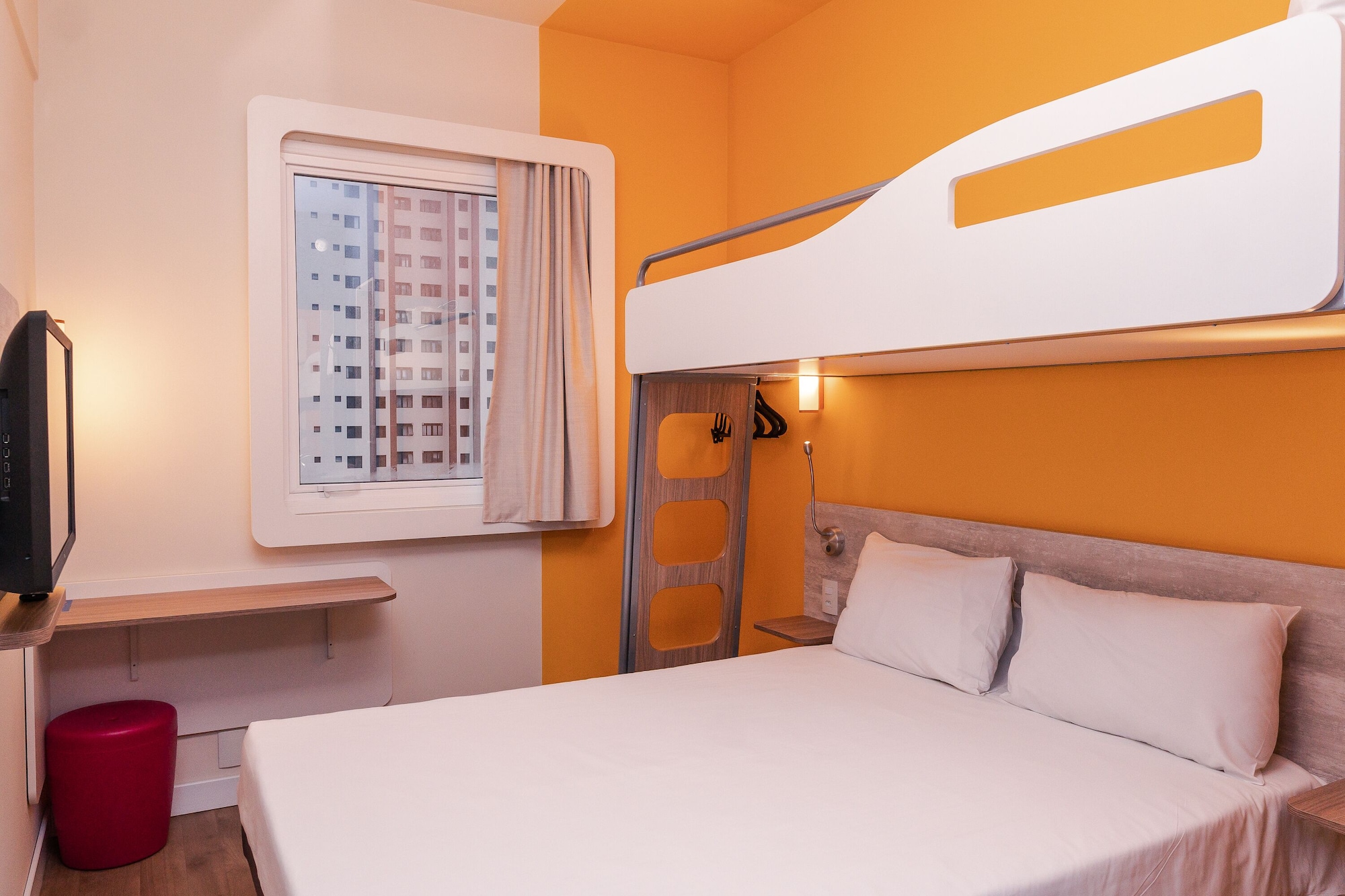 STANDARD, TWIN BEDS