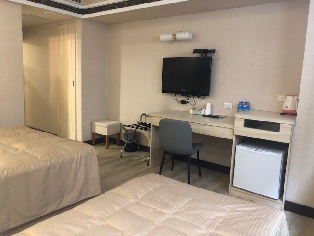 Doitsu Hotel 36/48