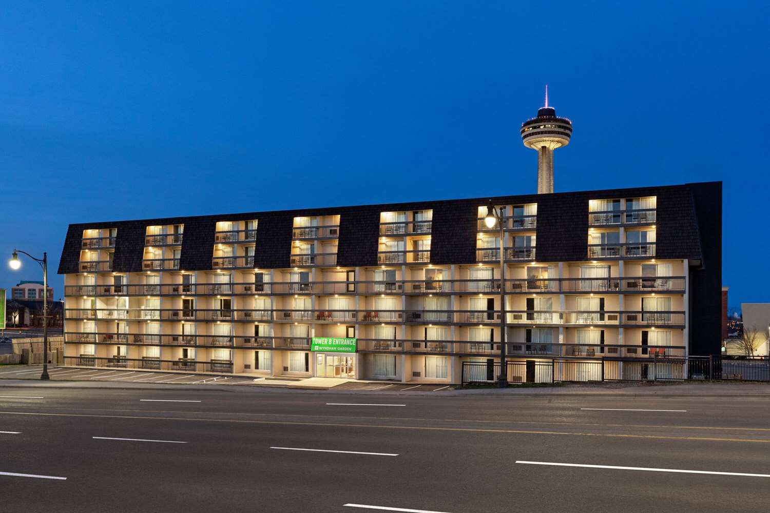 Wyndham Garden Niagara Falls Fallsview in NIAGARA FALLS - CANADA
