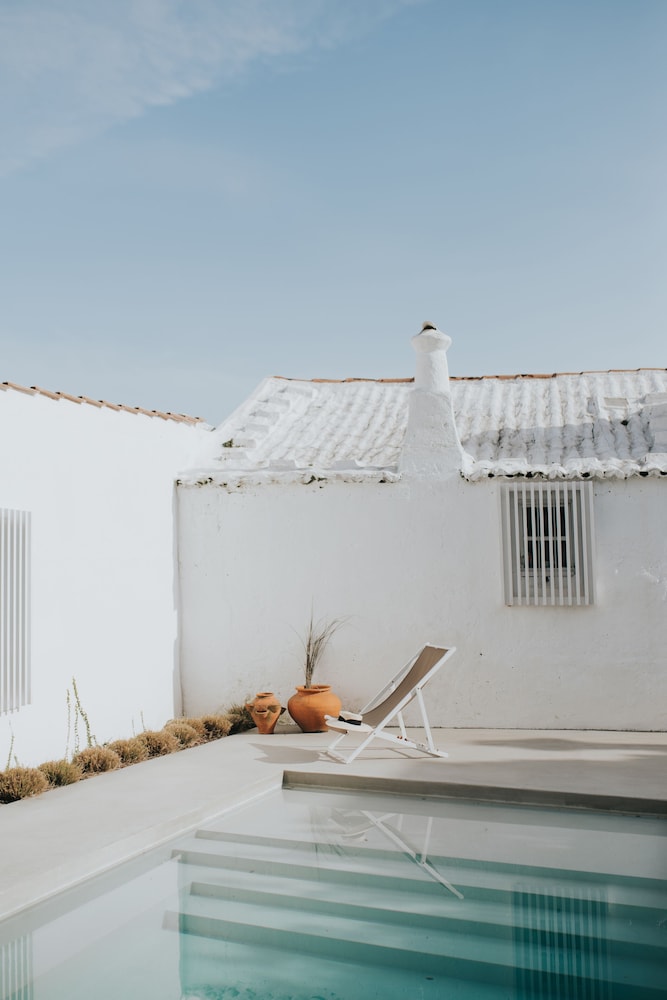 Dona Graca Lisbon Apartments 36/50
