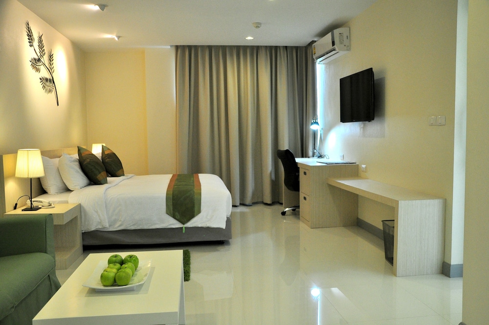 Tamarind Garden Hotel 24/55