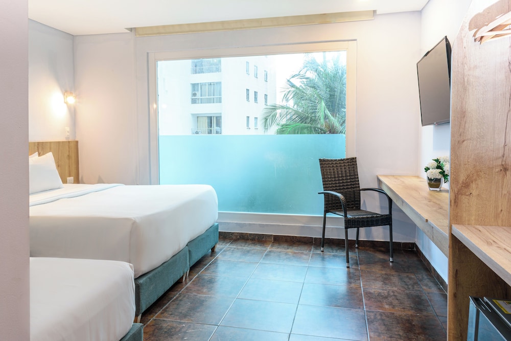 غرفة قياسية ثلاثية بإطلالة على المدينة، Hotel Caribbean Cartagena 5/9