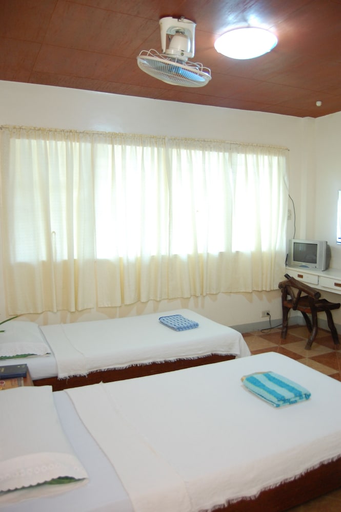 Circon Businessman's Inn 28/50