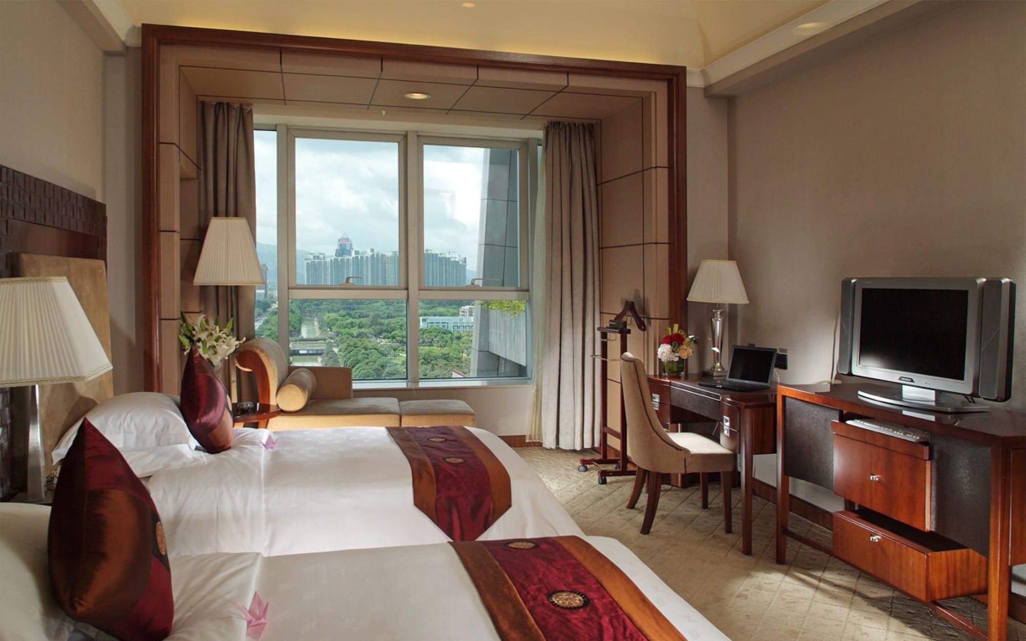 ROOM, TWIN BEDS, GARDEN VIEW