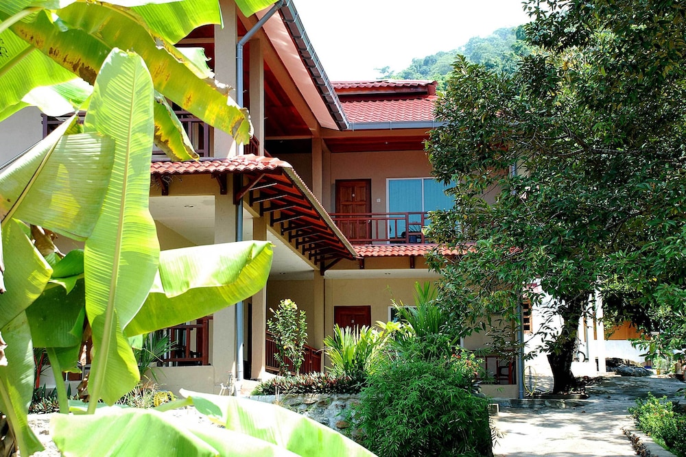 Tioman Dive Resort 3/43