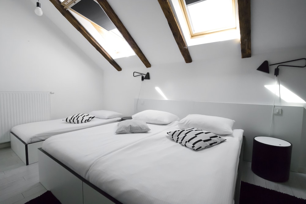 Art Hotel Like 12/59