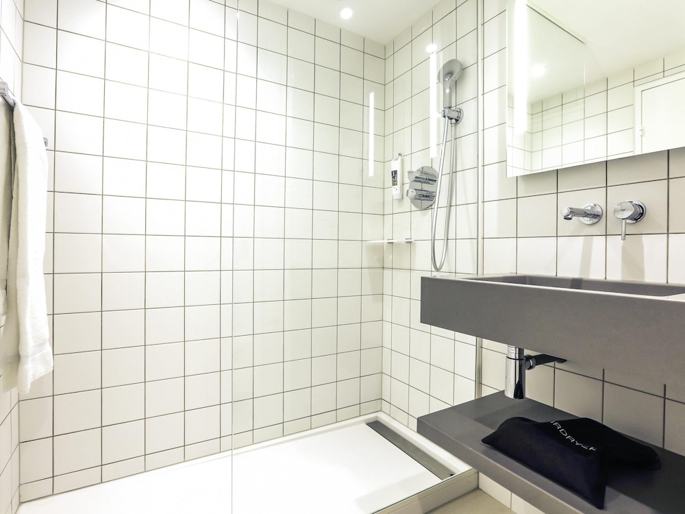 Hotel Mercure Nancy Centre Gare 77/79
