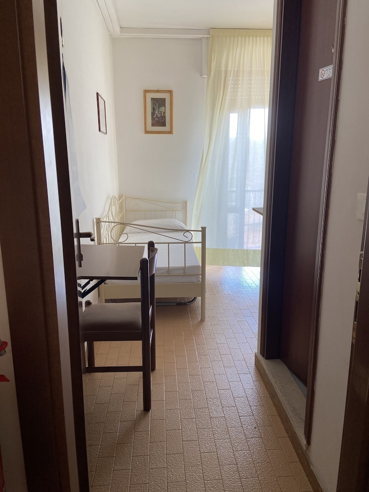 Hotel Caldin's 29/65