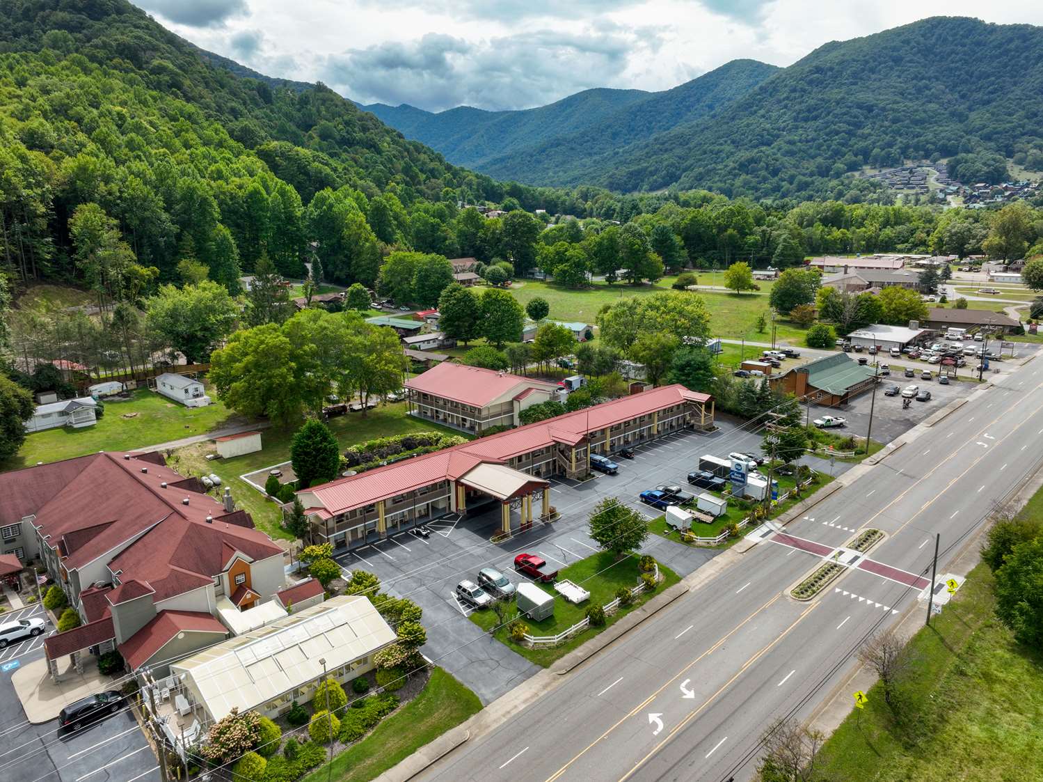 Best Western Mountainbrook Inn 32/35