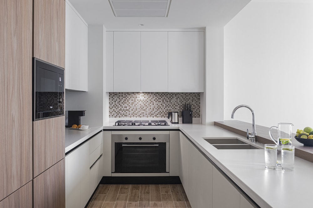 Jumeirah Living Marina Gate 37/41