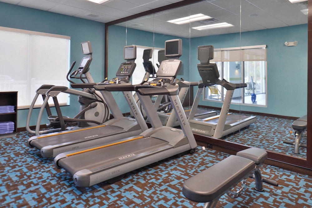 Fairfield Inn Suites Calhoun 25/47