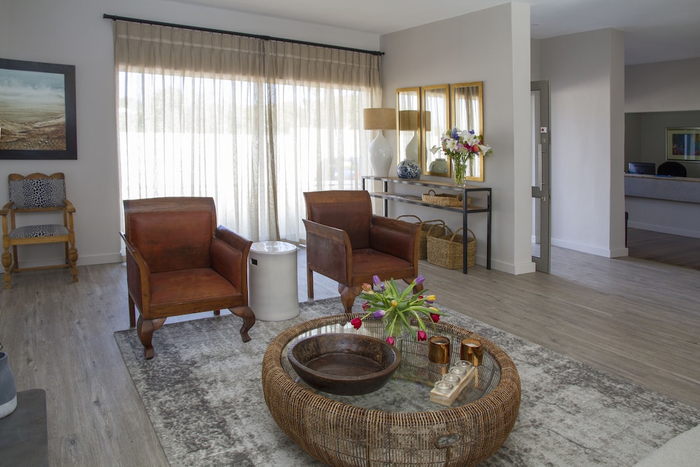 Ocean Bay Guest House 24/39