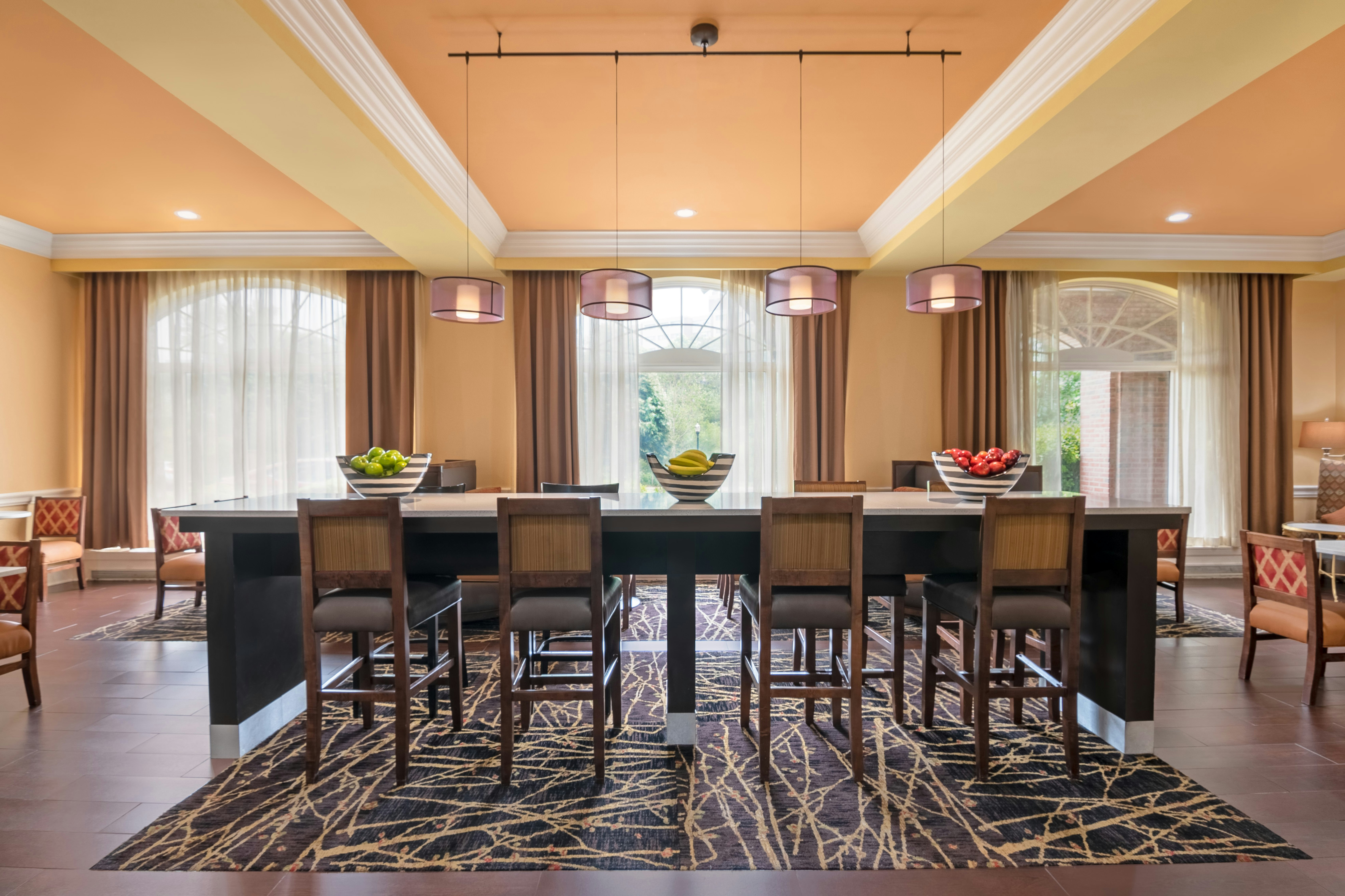 Hampton Inn and Suites Stamford 34/46