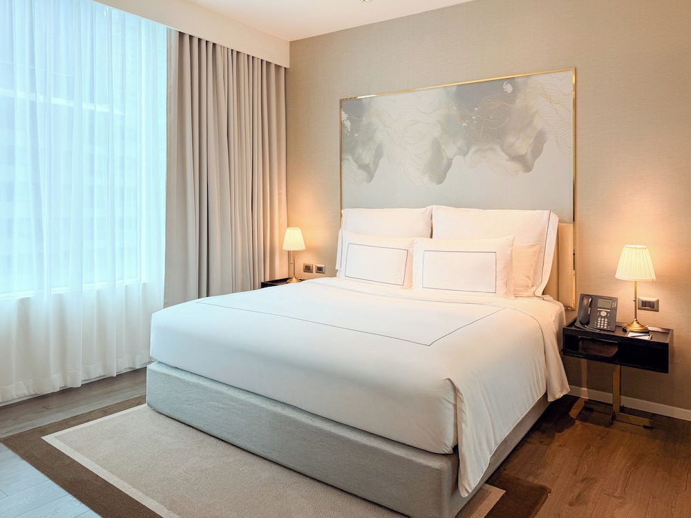 Premier, Junior Suite, King Bed