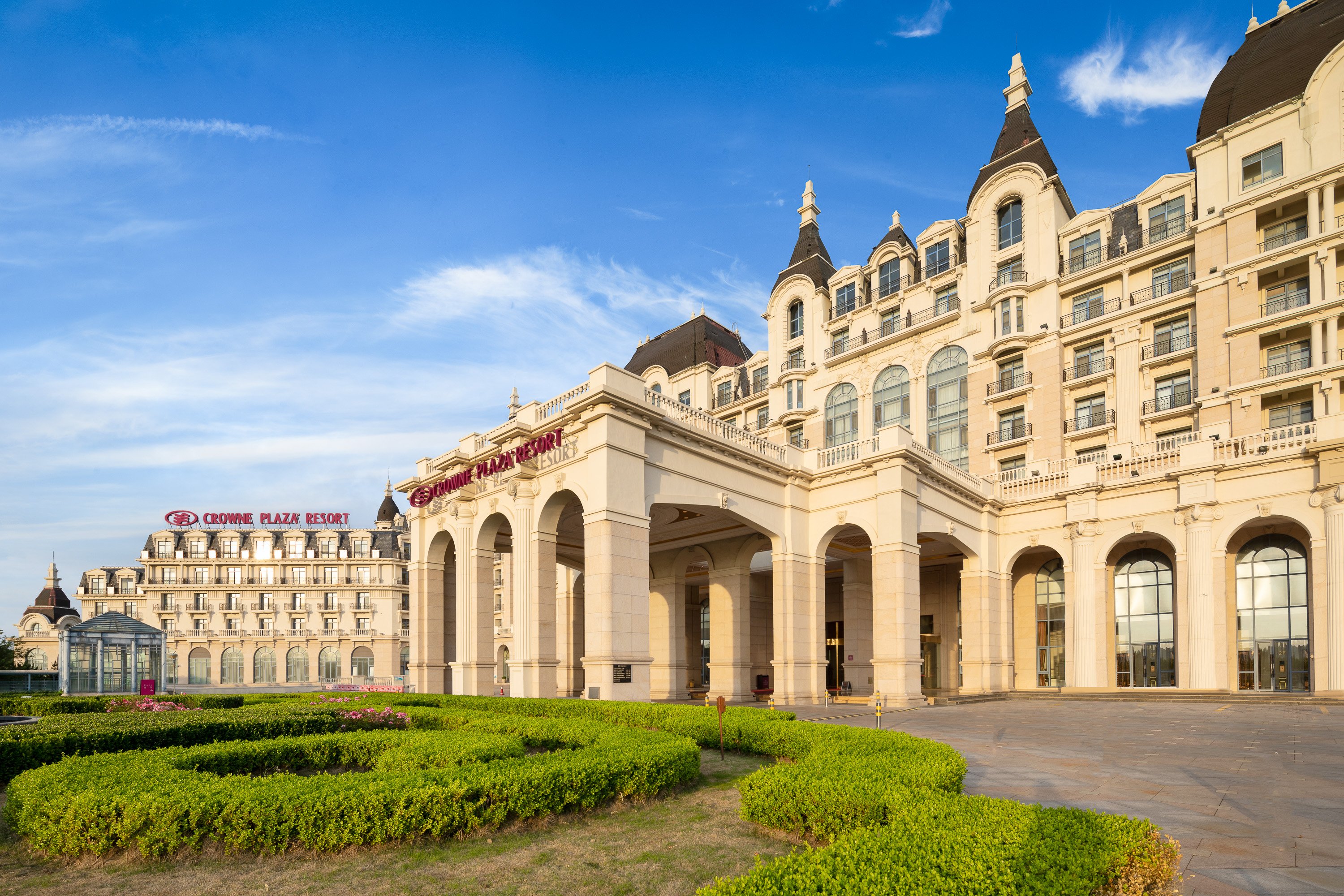 Crowne Plaza Qingdao Ocean Spring Resort 47/50