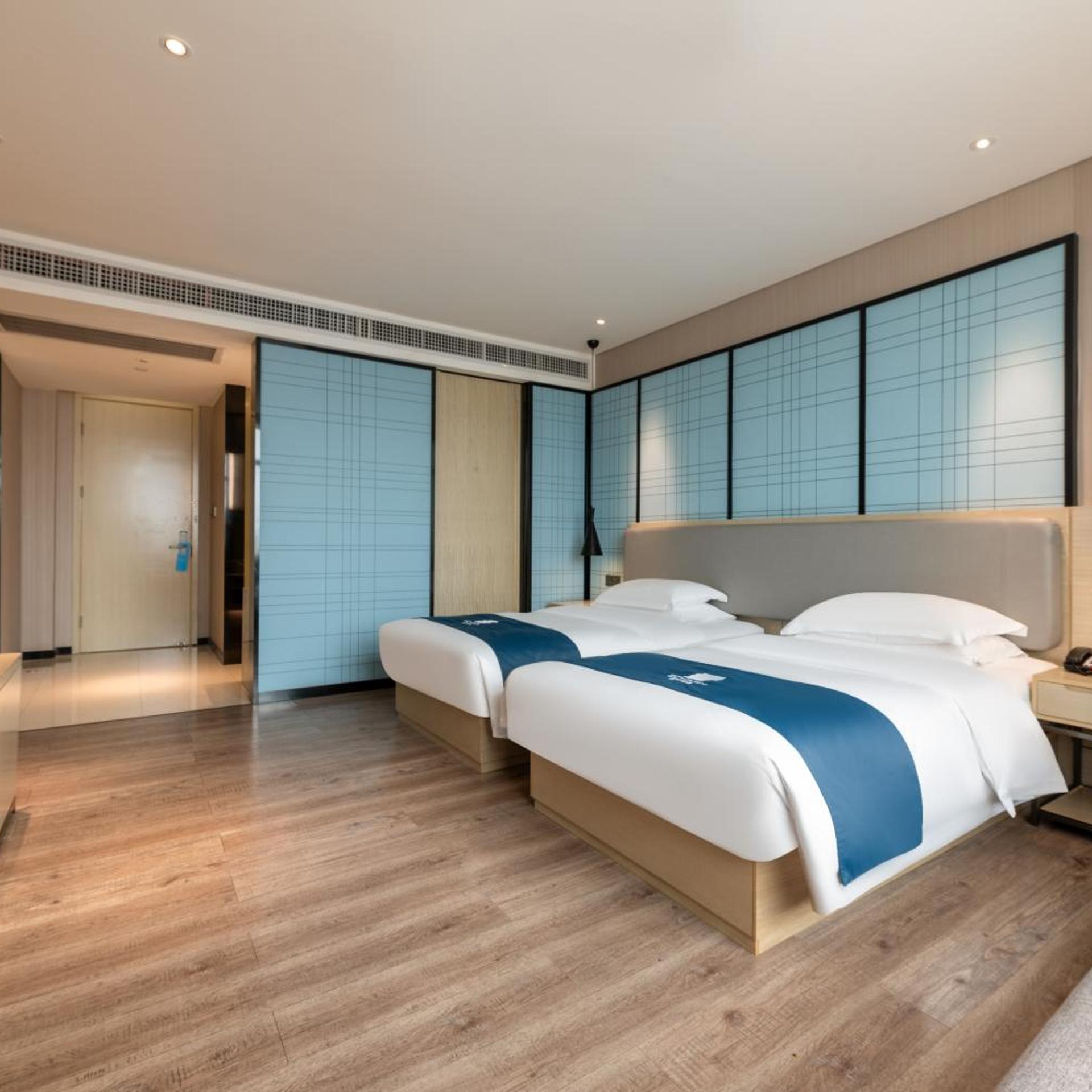 Echarm Hotel( Guangzhou Jiahe Wanggang Metro Station) 6/23