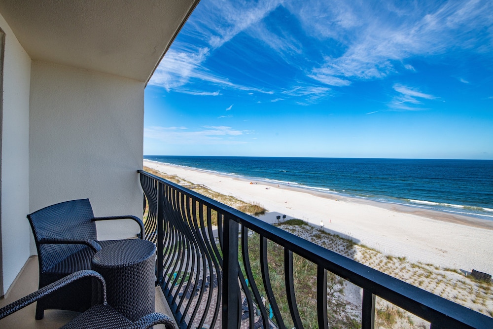 One Ocean Resort & Spa 2/62