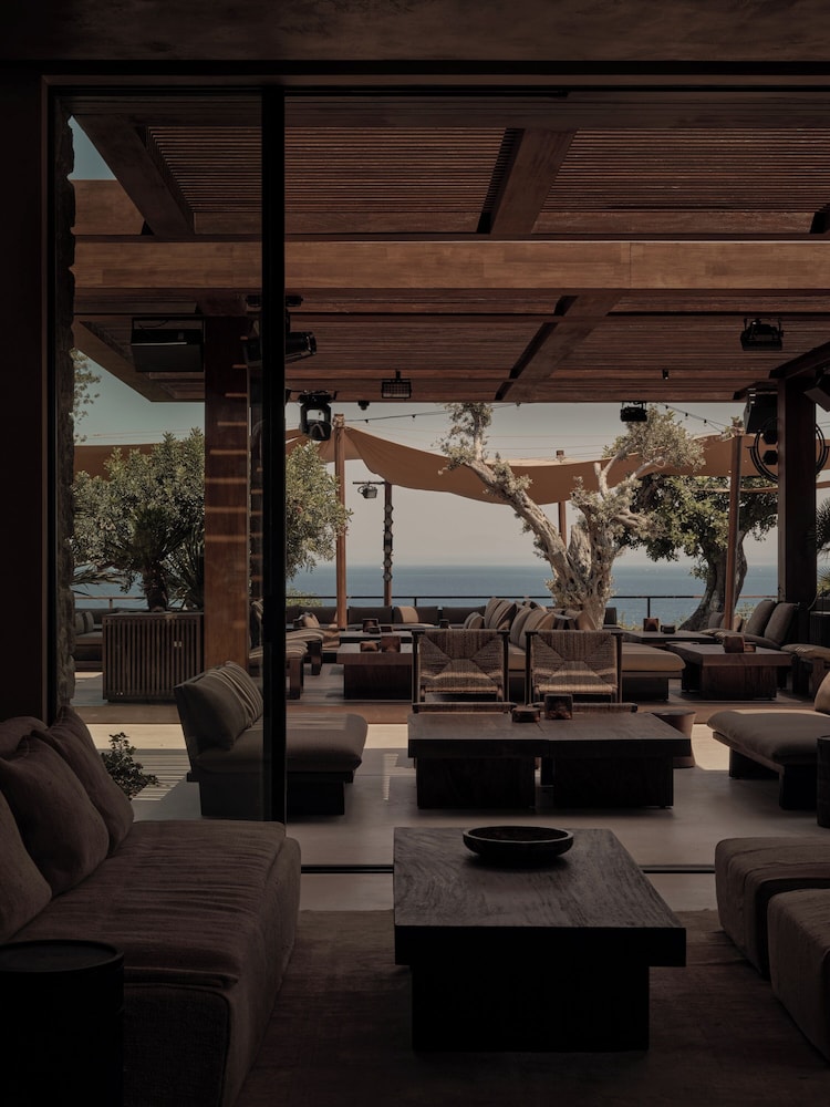 Scorpios Bodrum 22/39