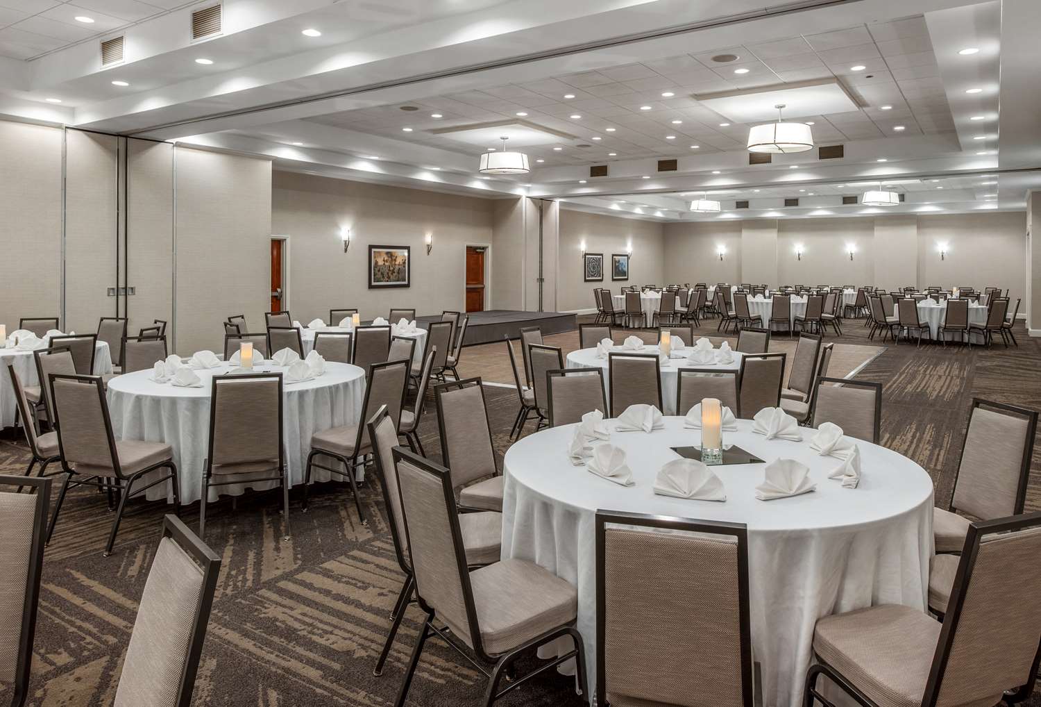 restaurant cafeteria