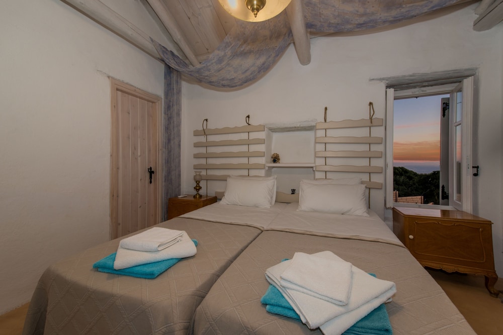 Aria Villa 21/50