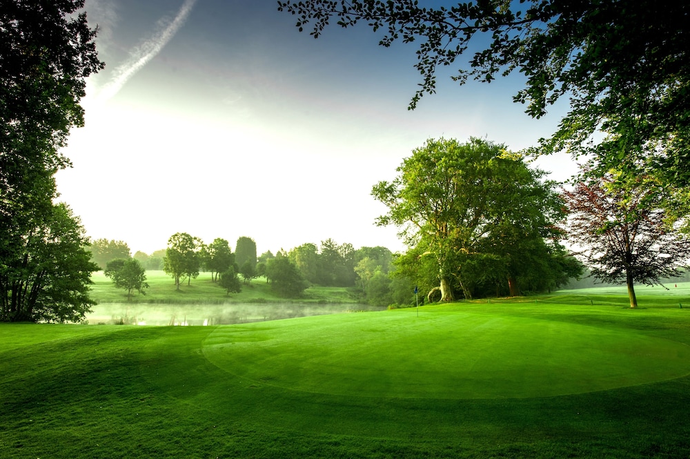 Cottesmore Hotel Golf & Country Club 30/40