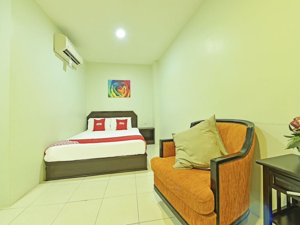 Capital O 90545 Ho Hotel 44/68