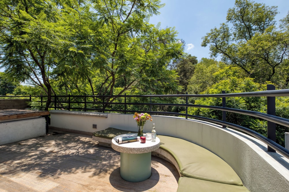 Rodona Hotel 46/50