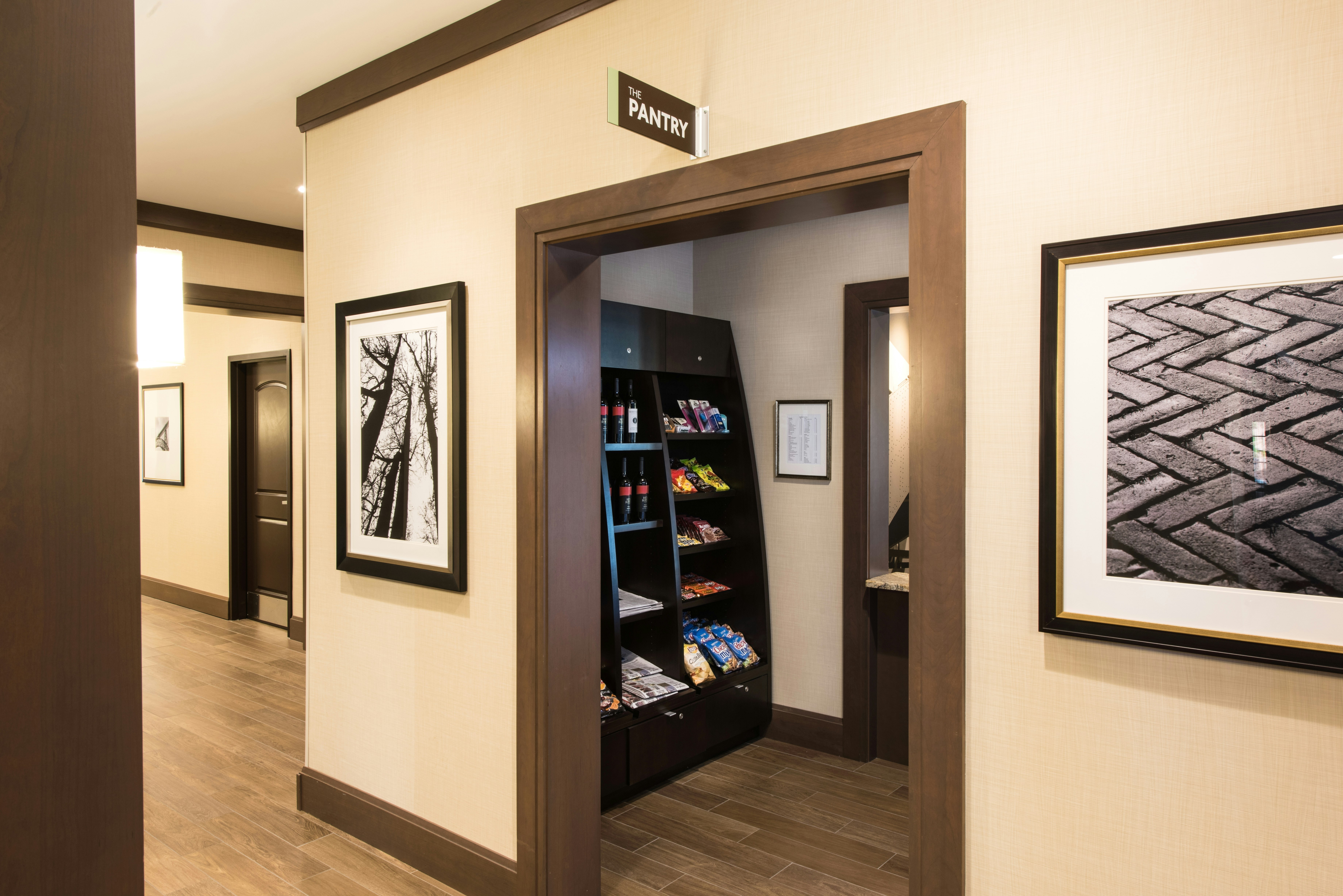 Staybridge Suites Albany Wolf Rd Colonie Center 16/50