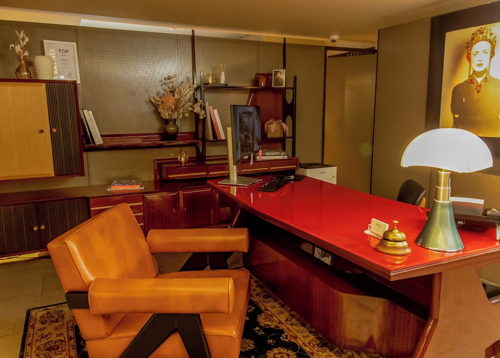 MUZE Hotel Dusseldorf - Handwritten Collection 30/49