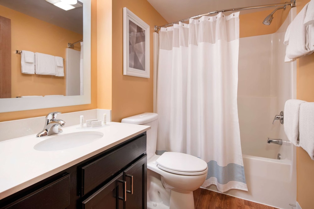 Sonesta Simply Suites Seattle Renton 9/32