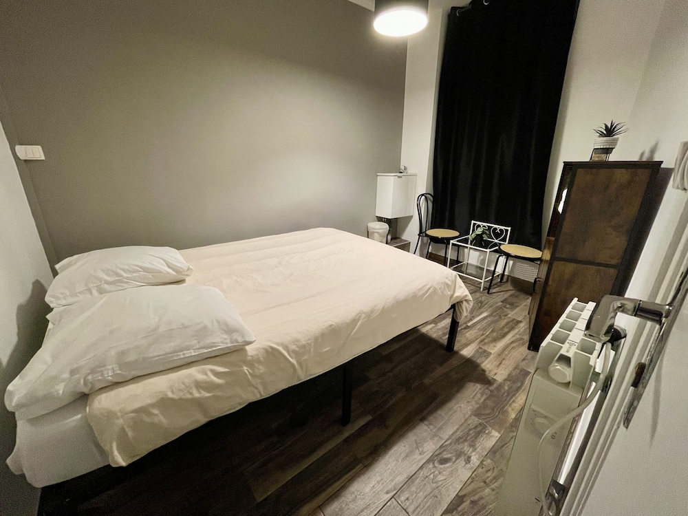Hotel Du Globe 33/66