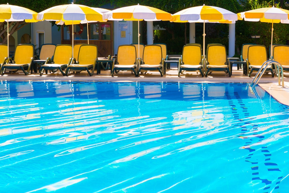 Gardenia Beach Hotel 14/28