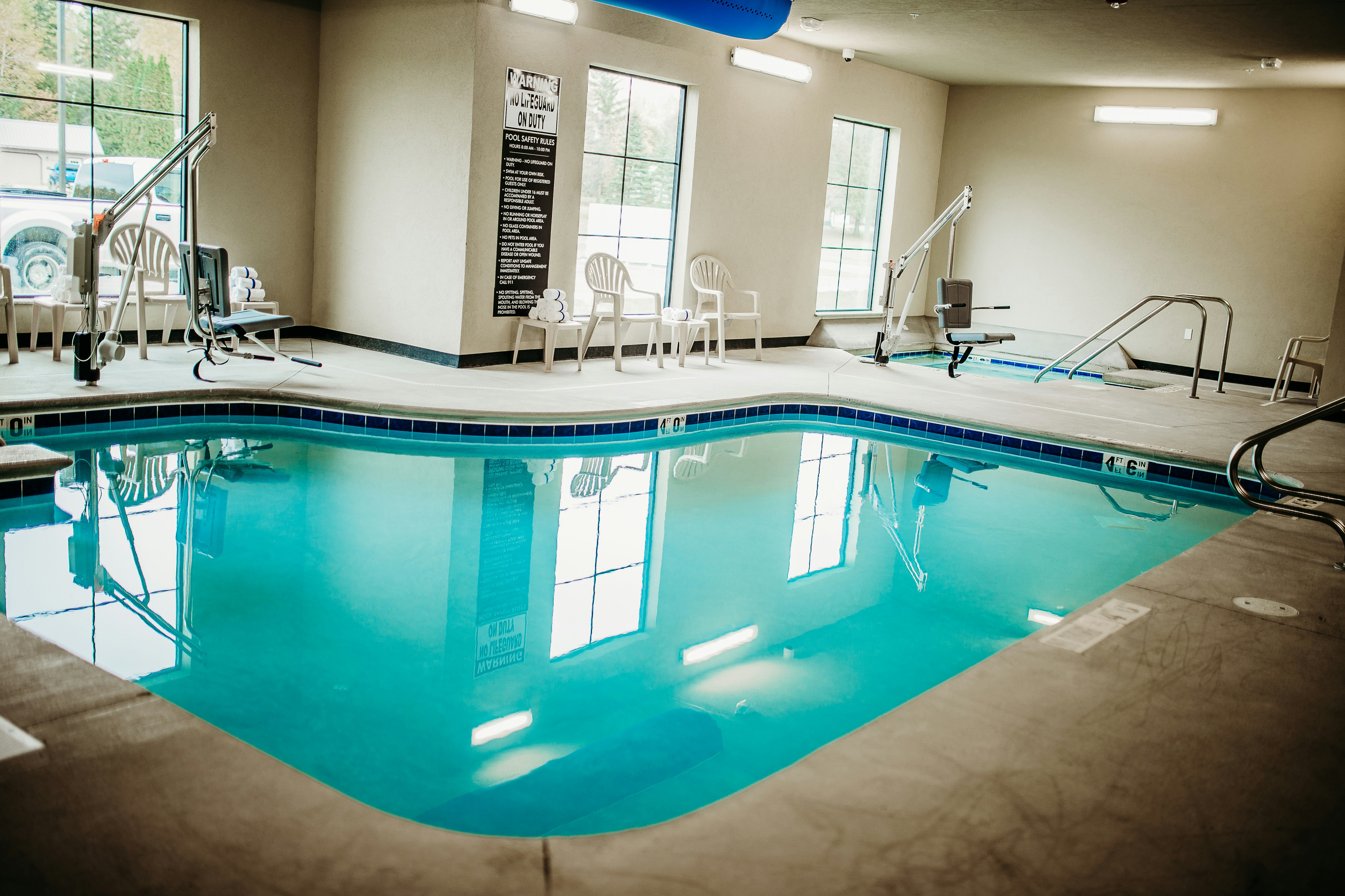 Cobblestone Hotel & Suites International Falls 12/29