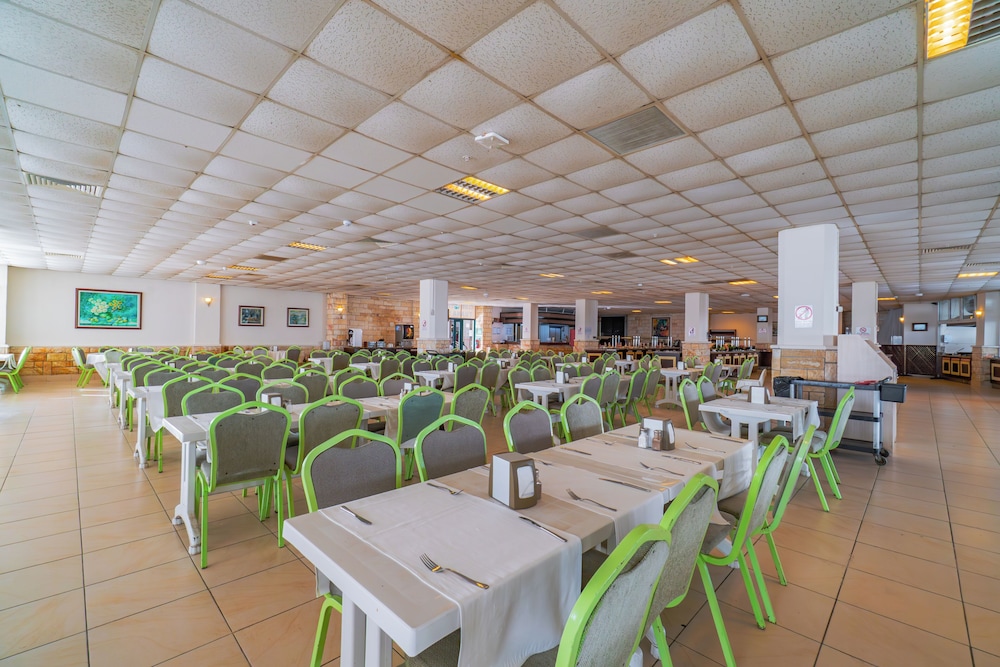 Pineta Club Hotel 35/50