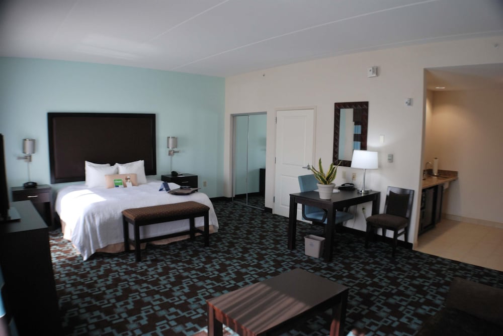 Hampton Inn & Suites Nashville @ Opryland 28/56
