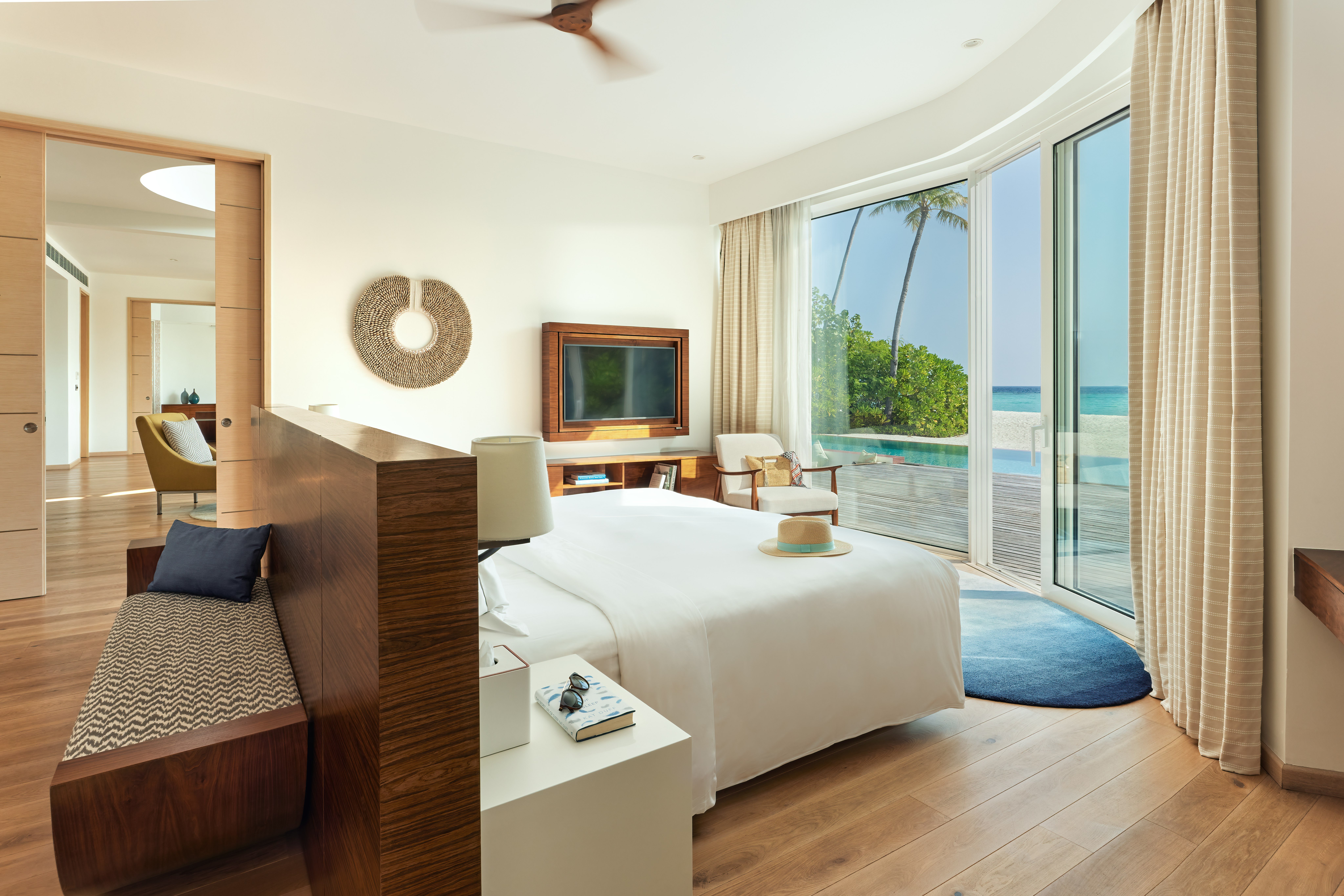 Jumeirah Olhahali Island Maldives 15/60