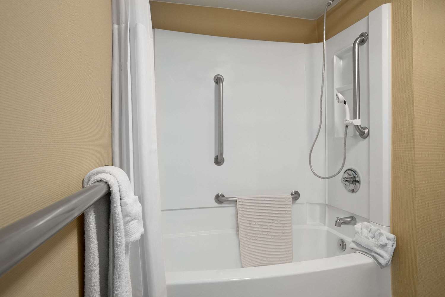 Days Inn by Wyndham Las Cruces 9/9