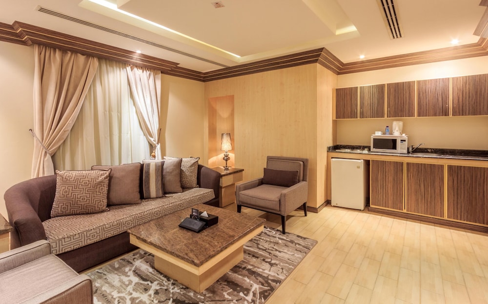 المهيدب ريزيدنس الملز(Almuhaidb Airport) 43/50