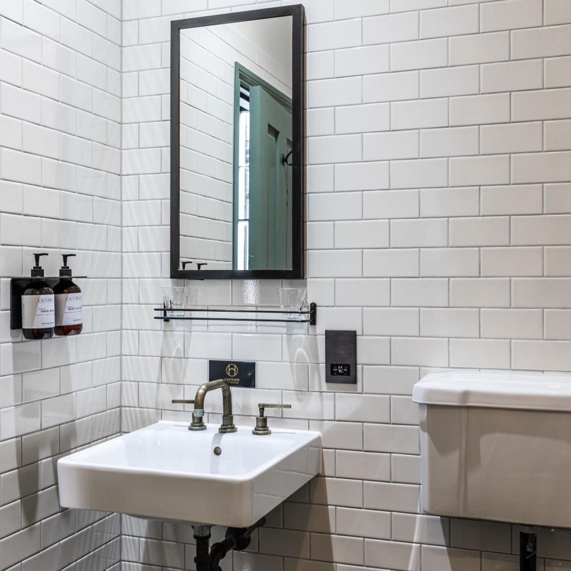 غرفة كبيرة بسرير مزدوج، The George Hotel 4/5