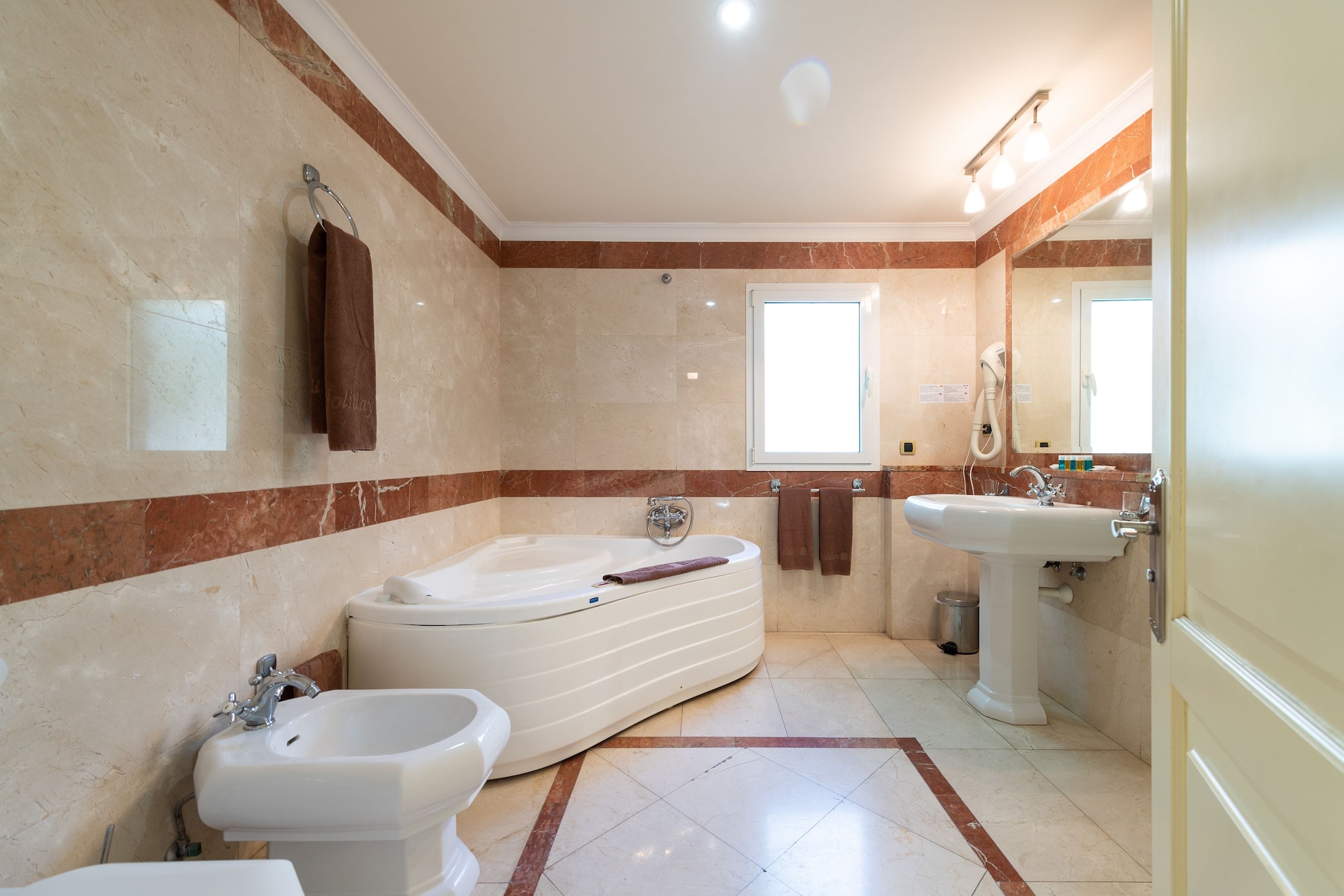 شقة بسرير كوين بإطلالة على الشاطئ بشرفة بغرفة نوم واحدة مع أريكة، Holiday Club Playa Amadores 8/8