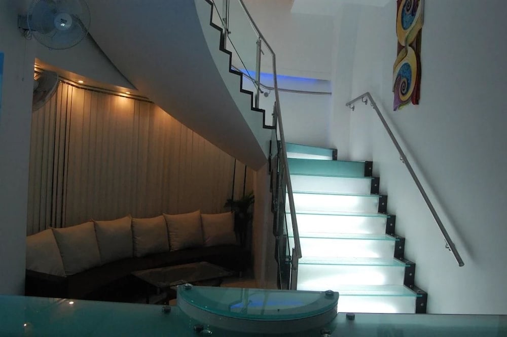 Hotel Apex 36/49