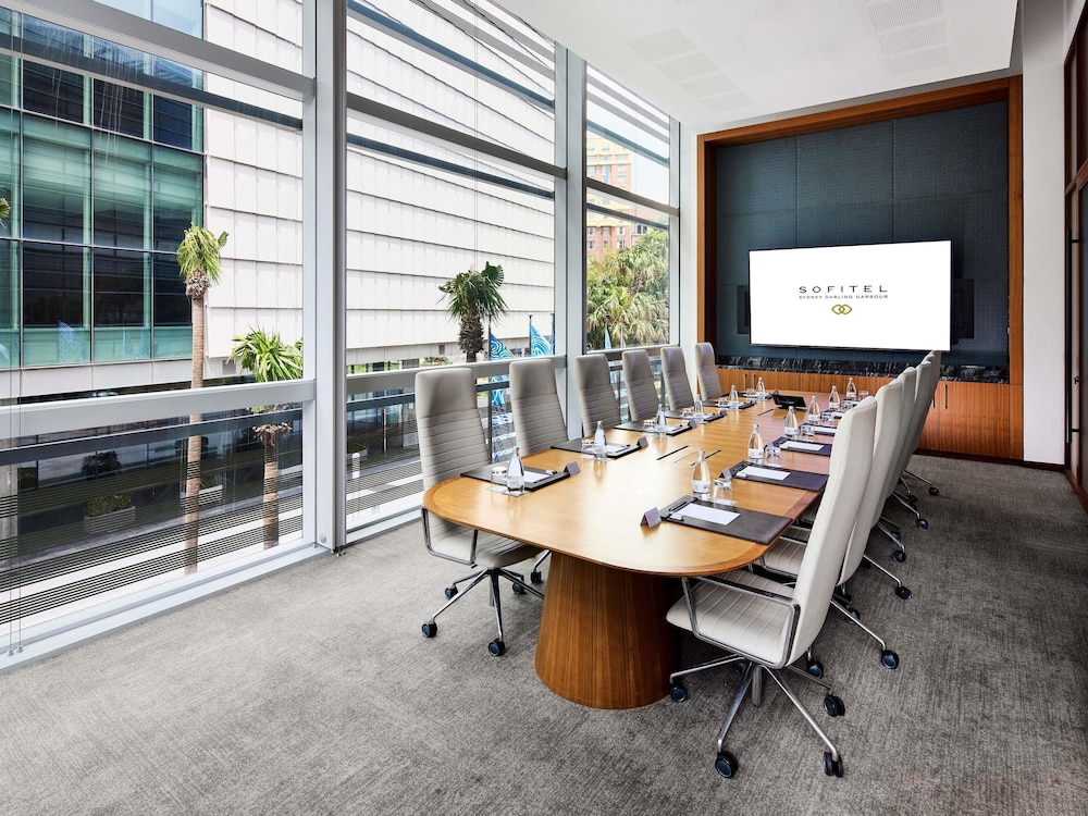 Sofitel Sydney Darling Harbour 59/71