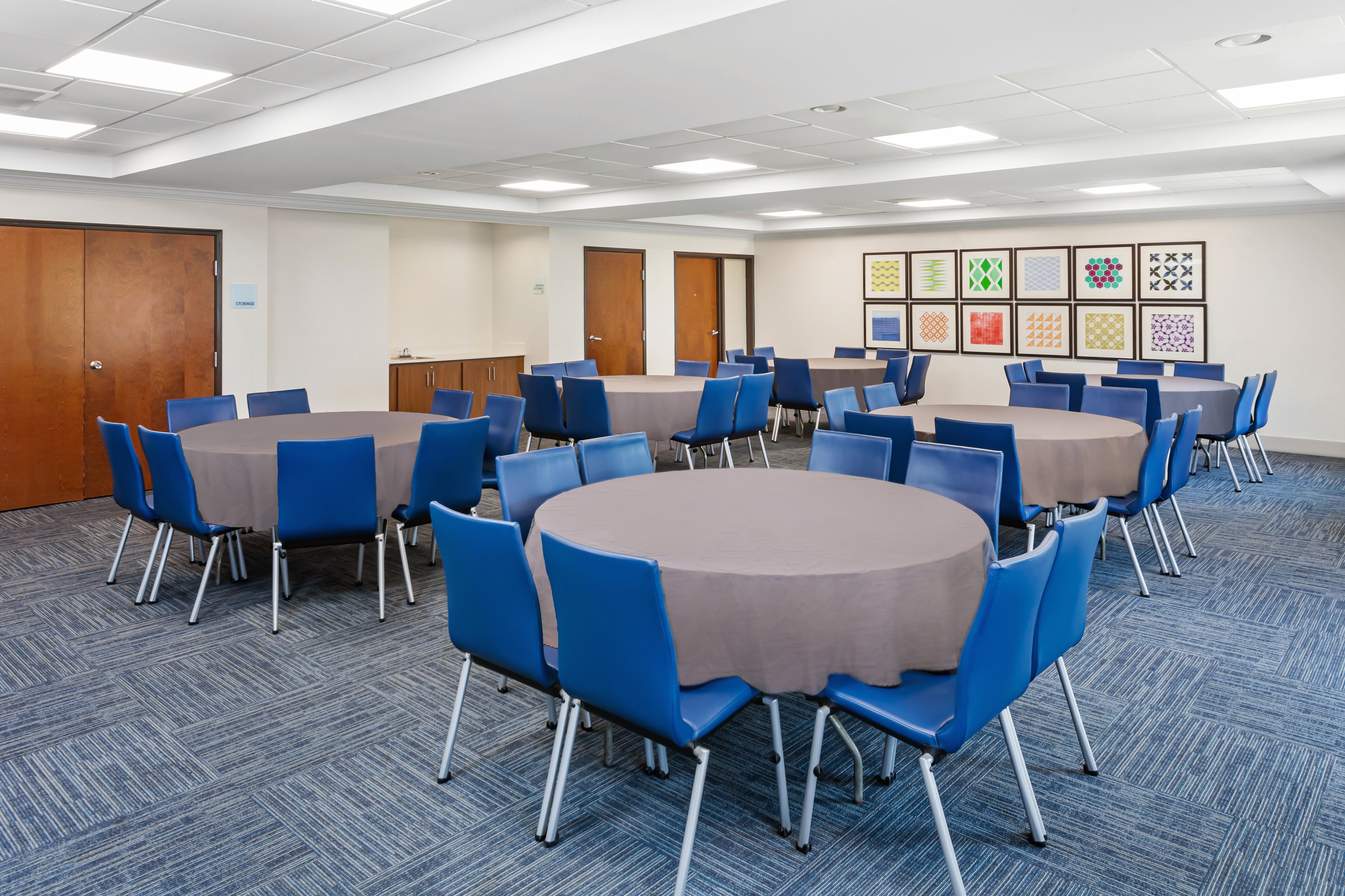 Holiday Inn Express Hotel And Suites Chicago South Lansing 63/71