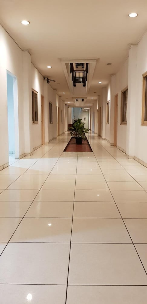 Hotel Dequr Jakarta Kota 6/32