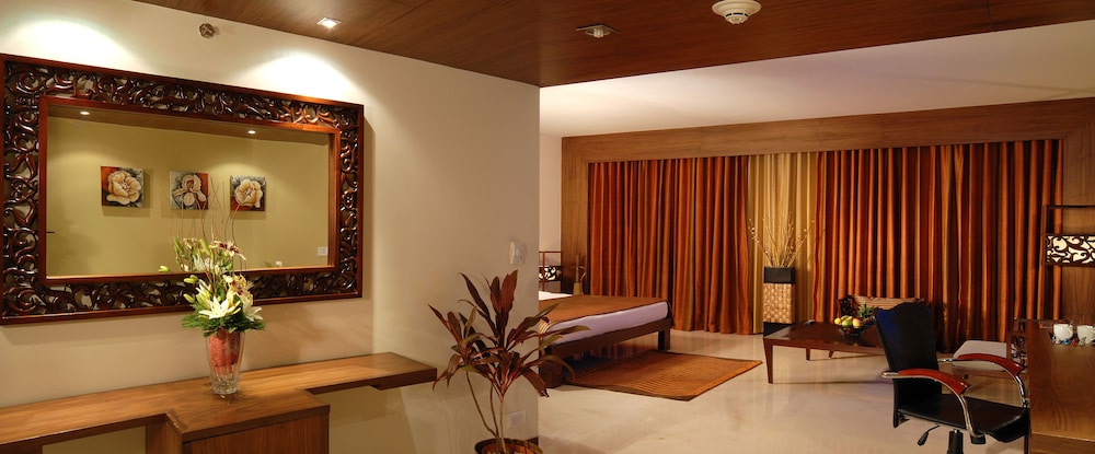 The Manohar Hyderabad 8/44