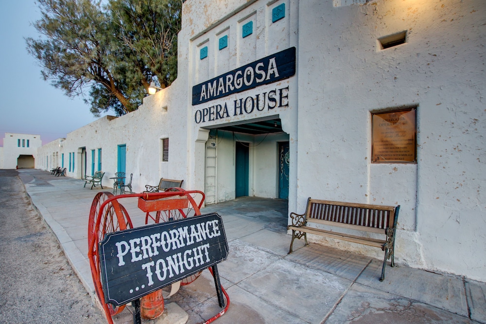Amargosa Opera House 4/67
