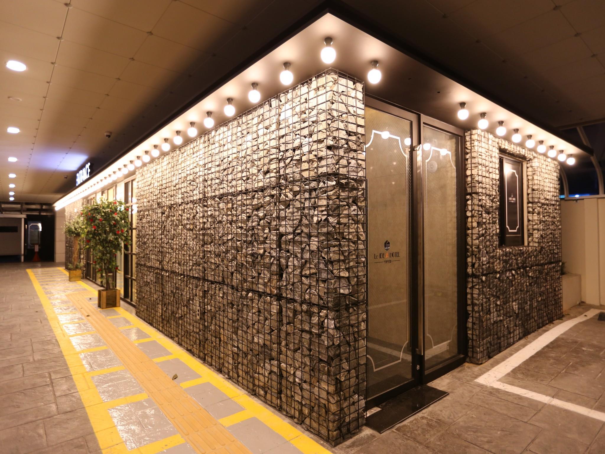 Idea Hotel 15/80